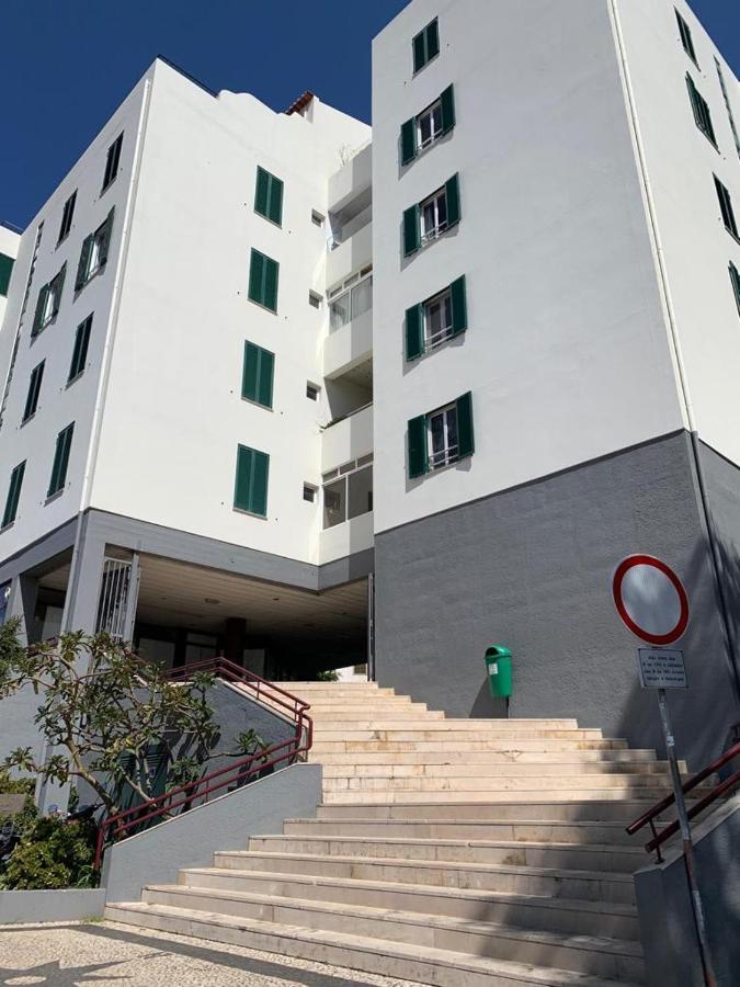 Madeira, 3 Bedroom Apartment With Ocean Views In Funchal Bagian luar foto