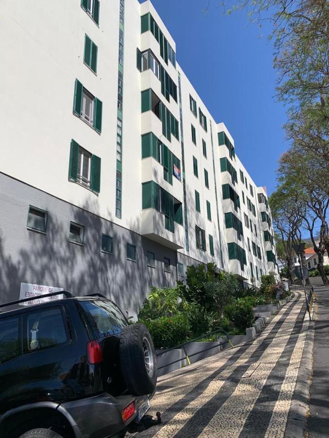 Madeira, 3 Bedroom Apartment With Ocean Views In Funchal Bagian luar foto