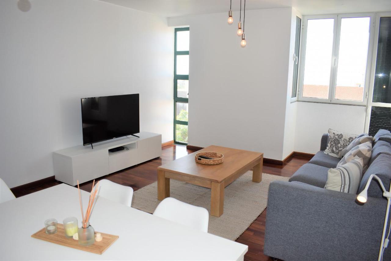 Madeira, 3 Bedroom Apartment With Ocean Views In Funchal Bagian luar foto